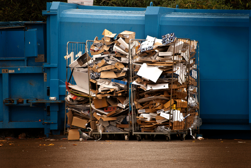vecteezy_storing-paper-and-cardboard-of-a-supermarket_1370418